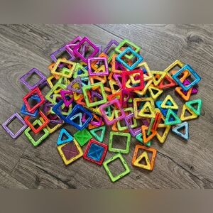 Magnetic Tiles